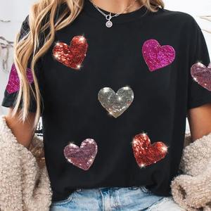 Camisola Elegante y Moderna para Mujer, Estilo Dulce, Satén con Lentejuelas y Cuentas, Hecha a Mano con Flecos Dorados, Ecológica y de Corte Corto - Product Image 1