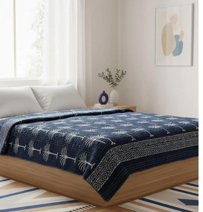 Couvre-lit en coton biologique indigo Palm Tree Kantha, fait main, style bohème indien, design Jaipur, pour toutes les saisons - Product Image 1