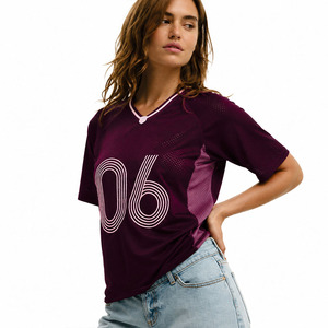 Camiseta Deportiva de Fútbol Americano para Mujer, Estilo Holgado, Cuello en V, Malla Transpirable, Uniforme de Equipo, Personalización de Número, Producción al por Mayor - Product Image 4