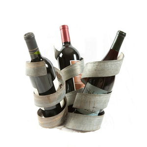 Moderno Estante Metálico para Vino con Capacidad para 3 Botellas y Soporte para Copas, Decoración para Comedor, Estantes para Vino Hechos a Mano - Product Image 4