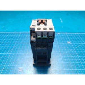 LS คอนแทค MC-22b ไฟฟ้าแม่เหล็กใช้เป็นชิ้นส่วนอุปกรณ์เซมิคอนดักเตอร์แบบดั้งเดิม - Product Image 1