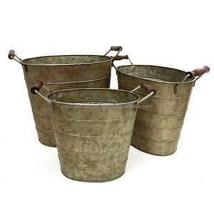 Maceta de metal Suministros para el hogar y el jardín Maceta con acabado rústico Maceta decorativa única disponible en formas personalizadas - Product Image 3