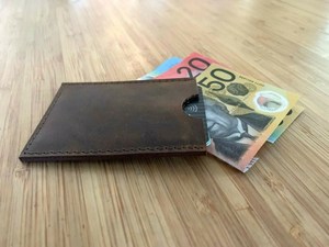 Custom Genuine Leather <b>Card</b> <b>Holder</b> Wholesale Slim RFID Blocking Credit <b>Card</b> Case Pocket Mini <b>Wallet</b> LCH-0199 - Product Image 1
