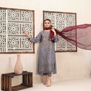 Robe pakistanaise-Robe de soirée belle et élégante tenue décontractée Pakistan et indien trois pièces Viscose Panjabi robe pour femmes - Product Image 4