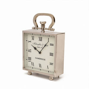 Horloge de table rétro de style américain haut de gamme, ornement de bureau, style européen, luxe léger pour la décoration de la chambre à coucher et de la maison - Product Image 1