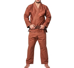 Ensemble de kimonos de karaté unisexe personnalisables de bonne qualité à manches longues 2 pièces avec ceintures de karaté Nouvelle Arrivée Polyester/Coton - Product Image 4