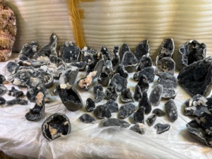 Piedra Preciosa de Calcedonia Negra Oscura Premium, Piedra Pulida Natural para Joyería y Suministro al por Mayor - Product Image 2