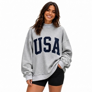 Nueva sudadera estilo baggy de color gris, oversize, con cuello simulado, tejida en suave tejido polar, con estampado bordado personalizado, para usar en todas las estaciones. - Product Image 1