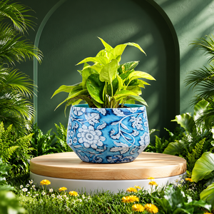 Pot de fleurs en métal Mystic Meadow, support décoratif pour plantes, élégant récipient de jardin intérieur/extérieur, pot moderne pour exposition florale - Product Image 3