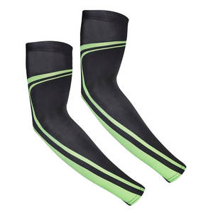 Manguitos de compresión ligeros de Spandex/Poliéster, transpirables, que absorben el sudor, unisex, para ciclismo y deportes de alto rendimiento. - Product Image 1