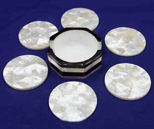Sous-verre artisanal Mother of Parlay - Housse anti-poussière moderne pour salon - Product Image 3