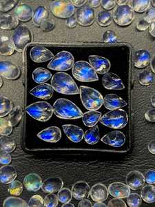 Lote de Piedras Preciosas de Piedra Lunar Arcoíris Blanca Facetada con Destello Azul, Calibradas, Sueltas, de 3x5mm a 8x10mm - Product Image 5