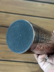 Bouteille d'eau 100% cuivre pur |   Bouteille d'eau en cuivre gaufré – Fabriquée à la main, 1000 ml, sans BPA |   Écologique et étanche - Product Image 5