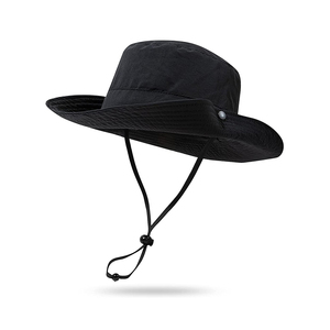 Chapeau de pêcheur imperméable personnalisé avec protection UV, large bord et cordon - Product Image 4