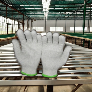 Gants de sécurité à prise fiable pour le jardinage et l'agriculture 12 paires en poly-sac efficacement fabriqués au Vietnam - Product Image 1