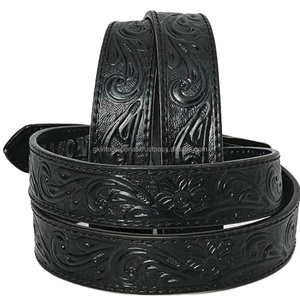 Ceinture en cuir de qualité supérieure noire unie avec un motif floral en relief, ceinture de cow-boy et de cow-girl en cuir travaillé - Product Image 1