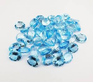 บลูโทแพซธรรมชาติทรงรีเจียระไนแบบเหลี่ยม  ขนาดมาตรฐาน  พร้อมใบรับรอง  ไม่ผ่านการปรับแต่ง  พร้อมสำหรับการฝังในเครื่องประดับ - Product Image 3