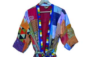 Kimono vintage en soie recyclée, cadeau d'anniversaire pour elle, robe de nuit pour femmes, nouveauté - Product Image 6