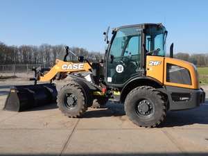 Chargeuses sur pneus CASE 321F d'occasion à vendre - Product Image 4