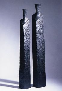 Hammered Aluminium & Brass for Weddings & Events <b>Small</b> Glass <b>Vase</b> Hammered Finish - Product Image 2