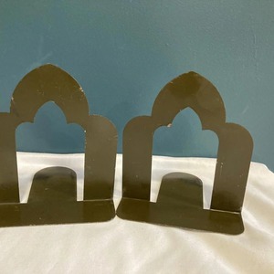 Industrial Modern Metal Bookend Bold Structure With Strong Build Perfect For Trendy Workspace And Interior Styling <b>Compact</b> Steel - Product Image 3