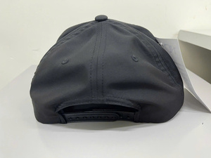 Casquette de baseball noire réglable à 5 panneaux de couleur unie avec cordon pour adultes, équipement décontracté quatre saisons pour l'extérieur, fabriquée au Vietnam - Product Image 3