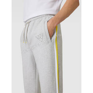 Conjunto de dos piezas de sudadera con capucha y pantalón de chándal de hip hop personalizado para hombre, de felpa francesa, transpirable y de peso pesado. - Product Image 6