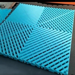 Baldosas de Plástico Ecológicas y Resistentes, Fácil Instalación con Sistema de Clic, Uso en Interiores para Pisos de Garaje y Otras Aplicaciones - Product Image 3