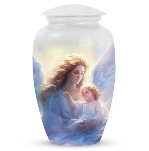 Celebre el amor que nunca se desvanece con la urna conmemorativa Forever in My Heart, de tamaño práctico y fabricada en metal de primera calidad. - Product Image 1