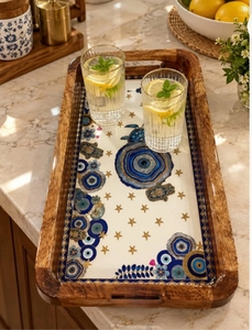 Plateau de service rectangulaire en bois avec poignées, motif nature morte moderne, ensemble multi-pièces, artisanat en bois, décoration de table et de mariage, Moradabad - Product Image 1