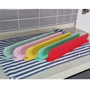 [ECOFRENDLY] Pare-éclaboussures en silicone SmileGuard pour évier, plaque de protection contre les éclaboussures d'eau pour cuisine - Product Image 2
