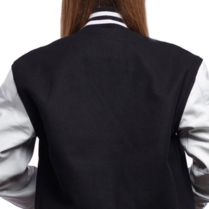 Veste universitaire pour femme 100% laine écologique noire et blanche à manches longues, col montant boutonné, couleur unie, design contrastant, coupe classique - Product Image 3