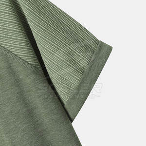 Camiseta Ligera Informal para Hombre con Textura Suave, Corte Relajado y Tela Transpirable, Perfecta para la Comodidad Diaria - Product Image 5