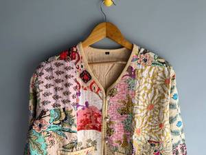 Veste Kantha réversible vintage, faite à la main, en coton, patchwork, broderie à carreaux, boutons sur le devant, vêtement d'hiver, cadeau pour elle - Product Image 3