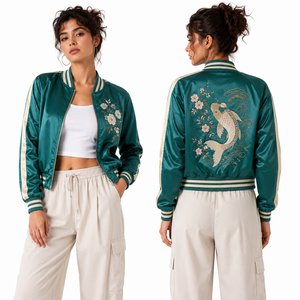 Chaqueta Bomber Corta de Satén para Mujer con Diseño Oceánico y Ribete a Rayas, Marca Privada, Fabricante de Ropa al por Mayor, Producción en Masa - Product Image 4