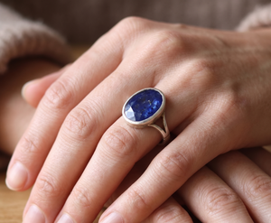 Natural Blue Sapphire Gemstone Handmade 925 <b>Solid</b> Sterling <b>Silver</b> Women's Ring Elegant Oval Shape for Weddings Parties Wholesale - Product Image 5