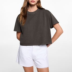 Vente en gros de t-shirts courts TRIKSY STAR à bas prix, unis, pour femmes, style streetwear, manches courtes, coupe ample, polyester/coton - Product Image 4