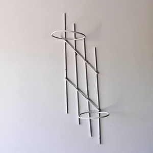 Support mural moderne en métal pour plantes à deux niveaux, porte-pots de fleurs, étagère verticale gain de place pour jardin intérieur/extérieur - Product Image 2