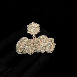 Charm de Plata de Ley 925 con Baño de Oro de 18K y Moissanita de Corte Brillante, Microincrustaciones, Estilo Hip Hop, Lujoso, Unisex, para Uso Diario - Product Image 1