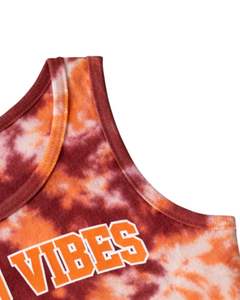 Ensemble décontracté deux pièces pour femme : débardeur court tie-dye et short à cordon de serrage, couleur orange rouille, fabrication sur mesure, vente en gros - Product Image 2