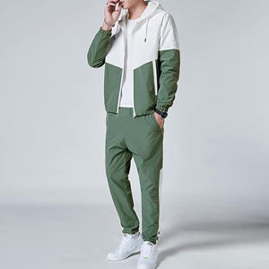 Ensemble coupe-vent unisexe élégant et respirant, couleur et taille personnalisables – Survêtement rétro, veste et pantalon de sport pour le hip-hop urbain - Product Image 6