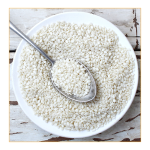 Graines de sésame décortiquées fraîches de haute pureté, teneur en huile 50-52%, uniformes 2mm, sacs PP 25kg, sans OGM, certifiées APEDA, origine Inde, HACCP - Product Image 1