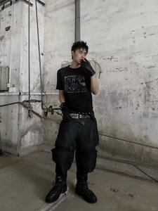 T-shirt streetwear surdimensionné et court pour homme, personnalisé OEM, en coton, imprimé graphique, style hip-hop, grammage lourd - Product Image 2