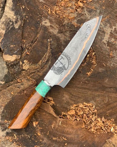 NEW FRIEND INDUSTRIES Cuchillo de Cocina de Cobre Damasco Hecho a Mano de Alta Calidad, con Mango Turquesa, Hoja de 8 Pulgadas y 3mm de Grosor, Última Tendencia - Product Image 1