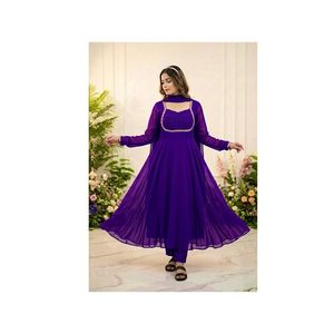 ชุดเดรสผ้าจอร์เจตต์เทียมพรีเมียม ปักเลื่อม 9 มม. แขนลูกไม้ประดับมุก ด้านหลังแบบแฟนซี ชอลี ผ้าฝ้ายเนื้อนุ่มด้านใน - Product Image 1