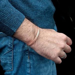 men's Light Weight Hand Wear <b>Copper</b> Alloy <b>Bracelet</b> Magnetic Classic Geometric Design Party Premium Wholesale - Product Image 1