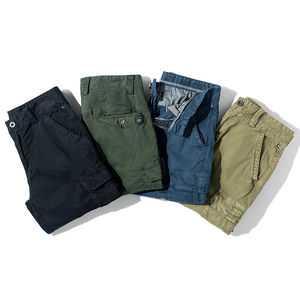 Shorts cargo pour hommes, style utilitaire multi-poches, conçus pour la randonnée, le camping et le confort quotidien en plein air. - Product Image 6