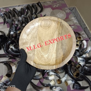 Platos de Madera Redondos, Vajilla Rústica de Madera Natural para Comida, Cocina, Restaurantes y Ocasiones Especiales por M.I.G. EXPORTACIONES - Product Image 4
