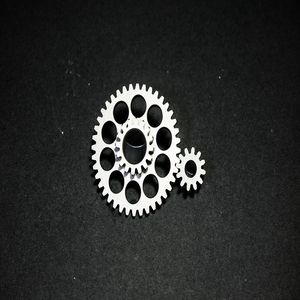 Engranajes rectos de acero de 2 módulos de ingeniería de precisión para un funcionamiento suave - Product Image 2