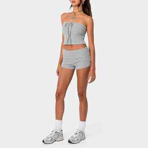 Pantalones Cortos Deportivos de Cintura Alta con Tecnología de Secado Rápido y Control de Abdomen para Mujer - Product Image 4